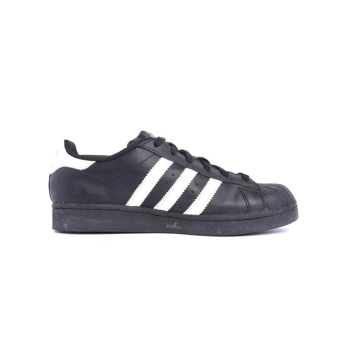 SUPERSTAR