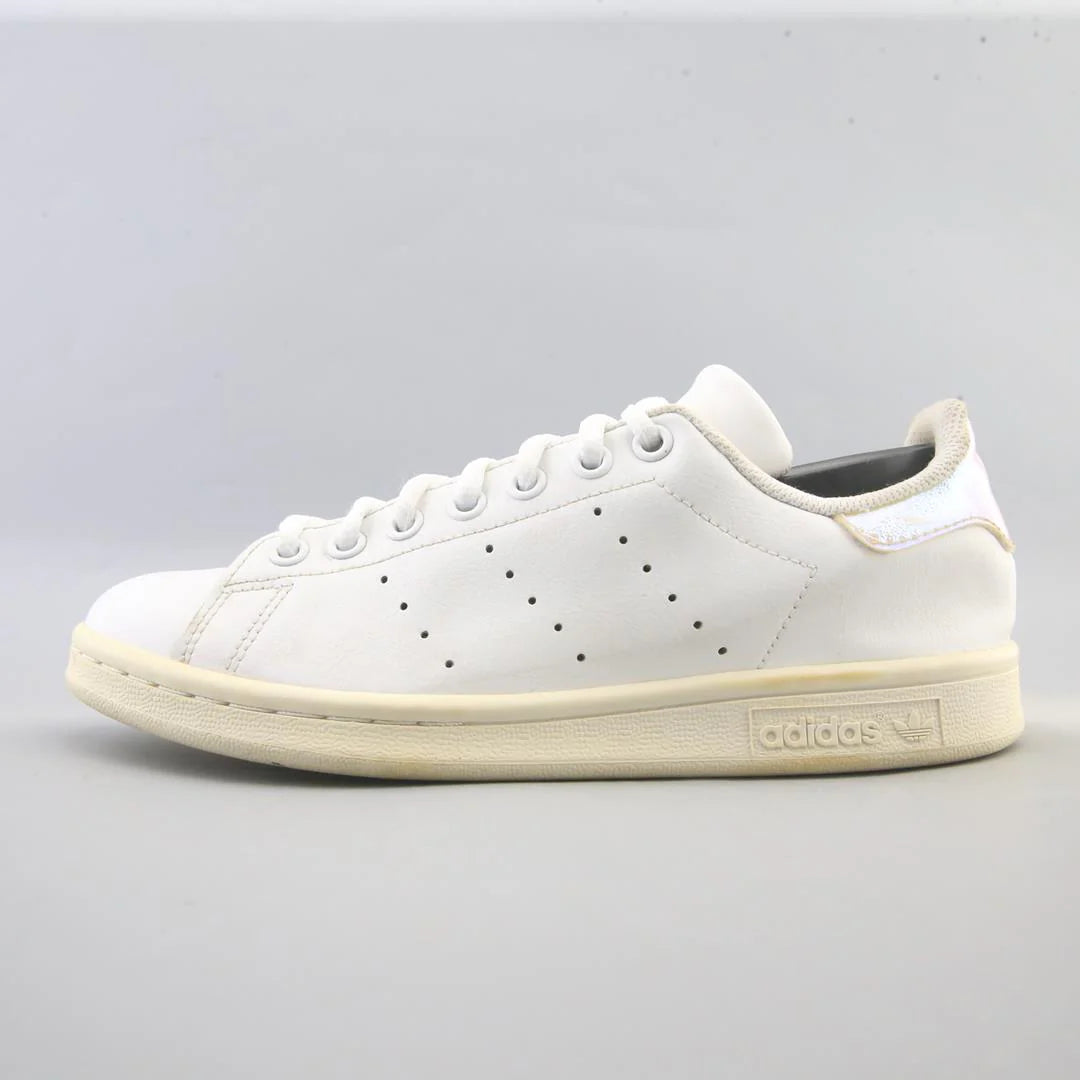 STAN SMITH