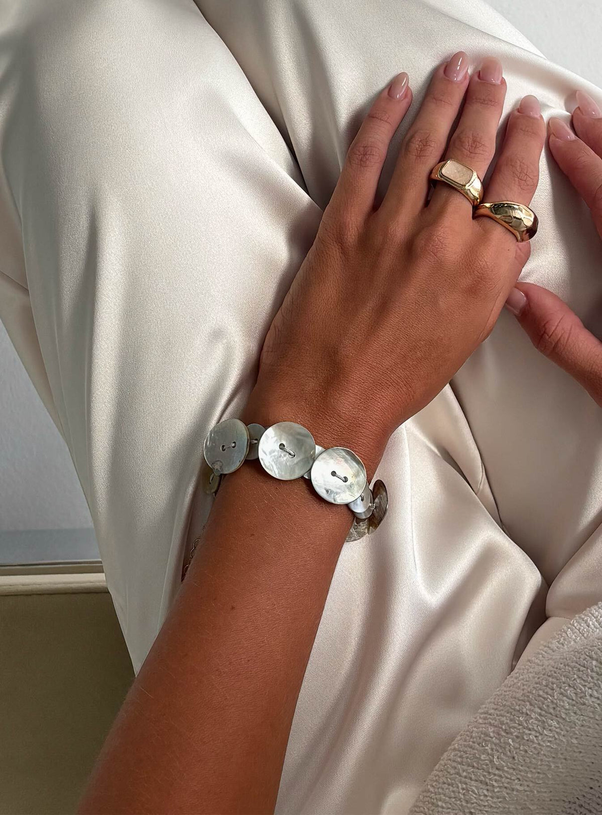 Brealle Button Bracelet Multi