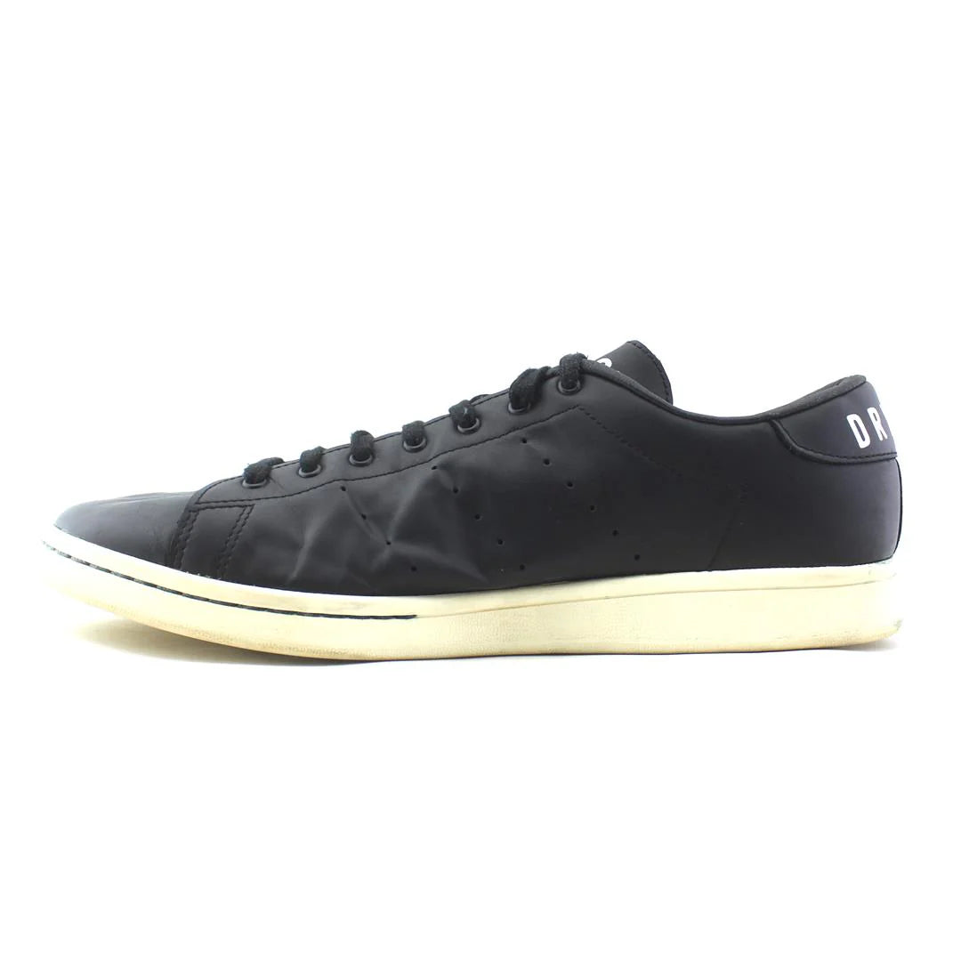 STAN SMITH