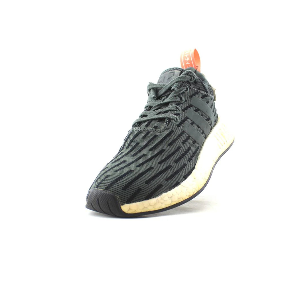 NMD R2