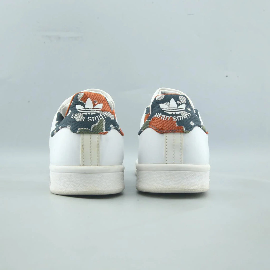 STAN SMITH