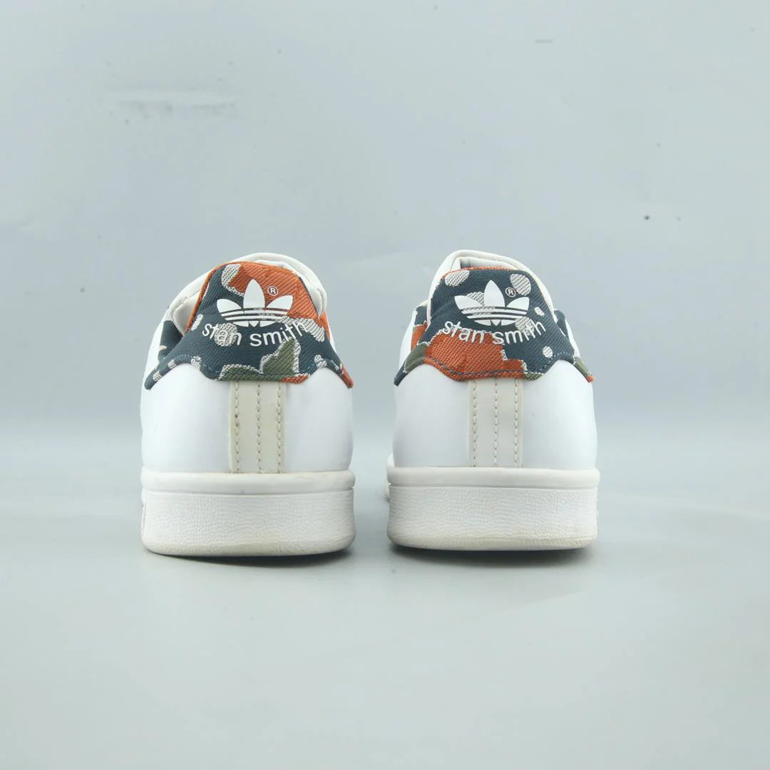STAN SMITH