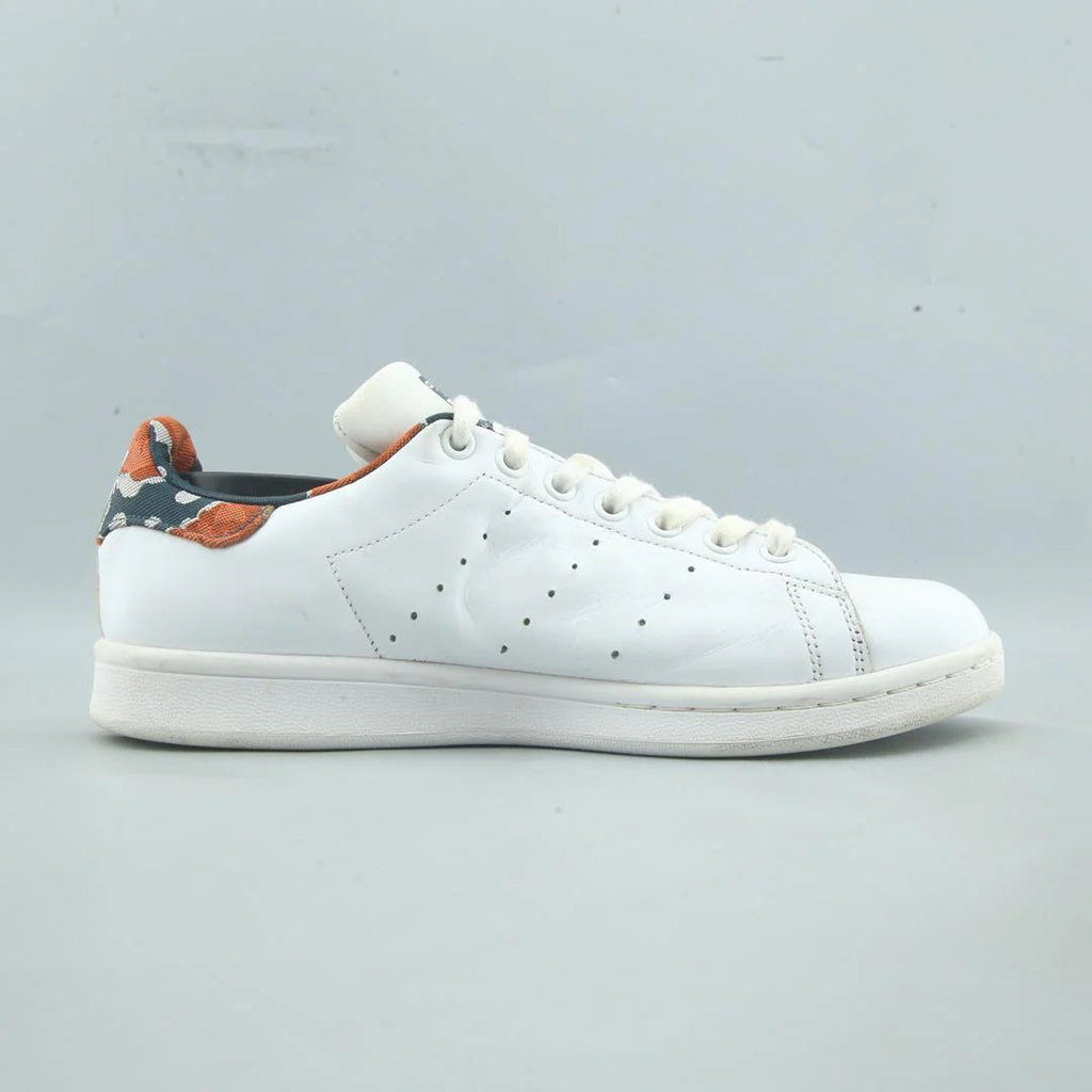 STAN SMITH