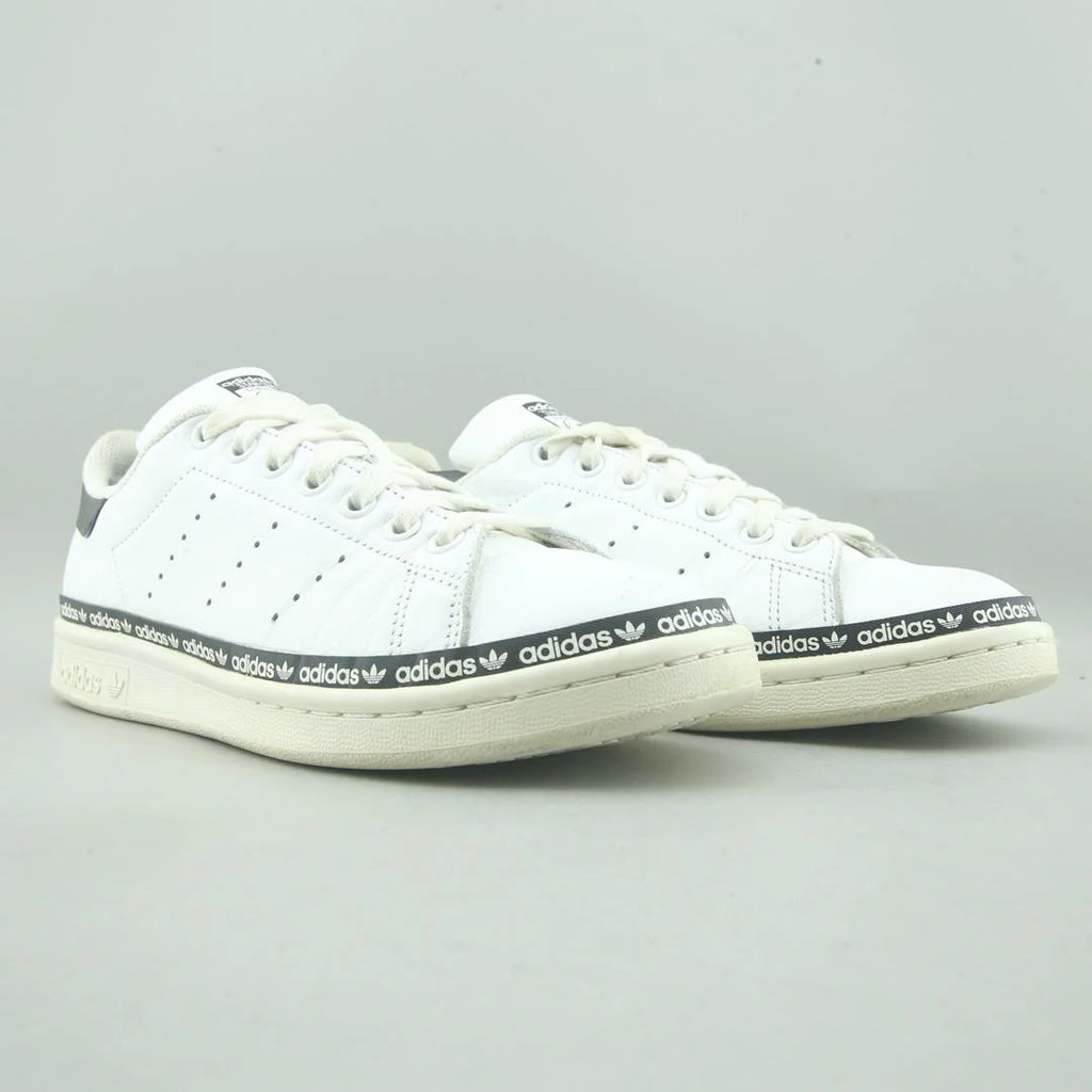 STAN SMITH
