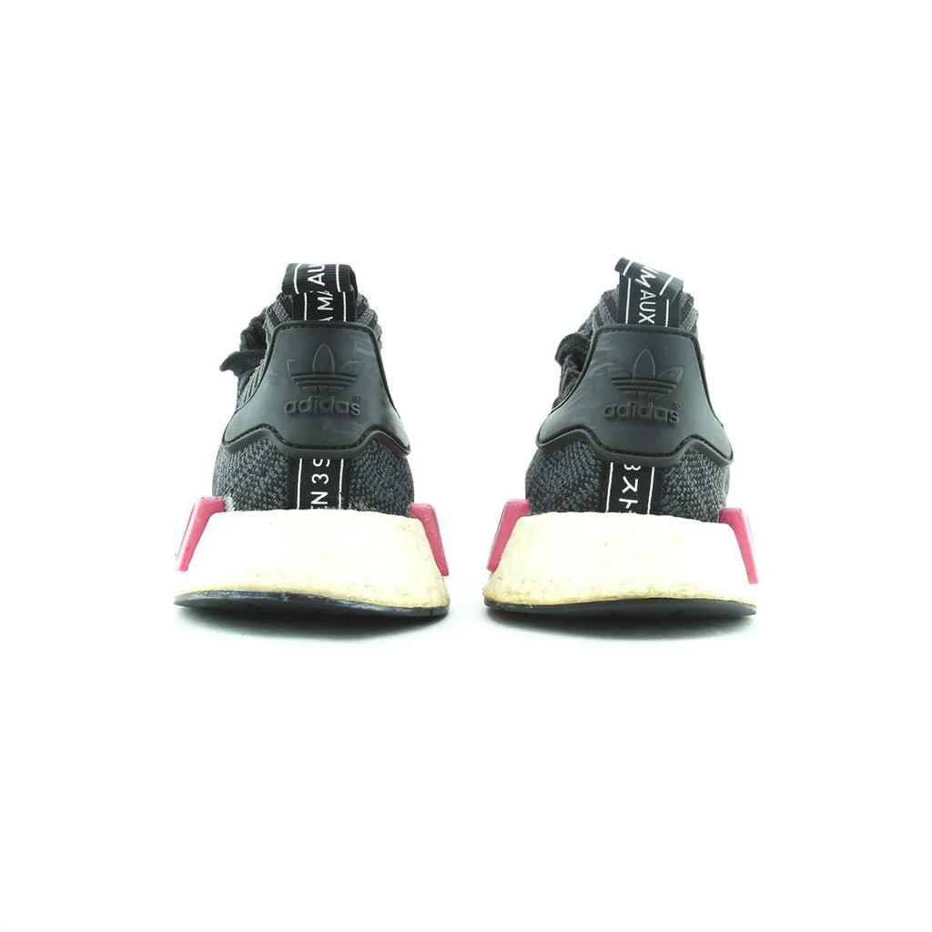 NMD R1 ESSENTIAL