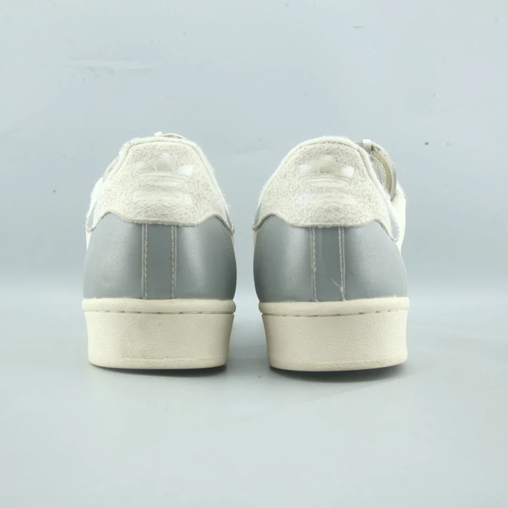 SUPERSTAR