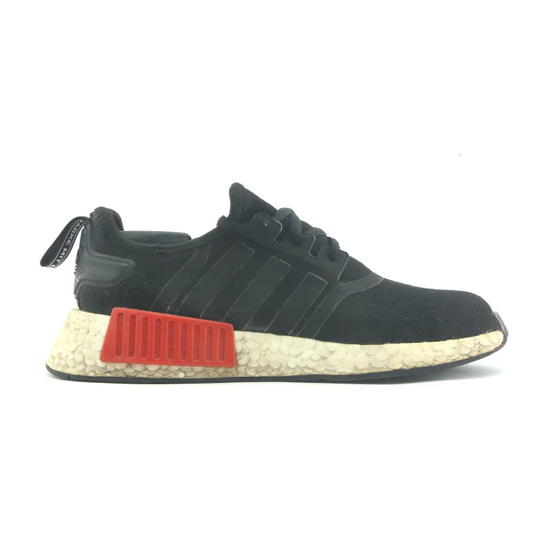 NMD R1 REFINED
