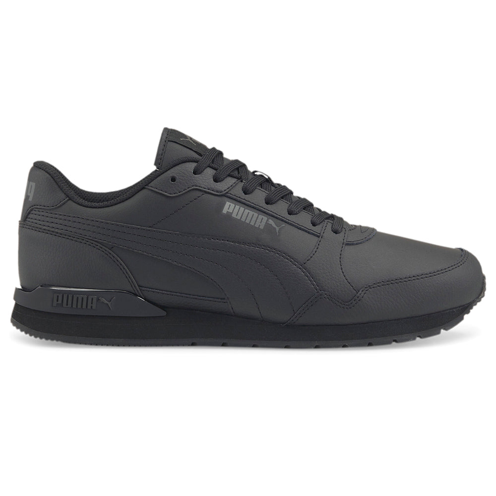 ST Runner V3 Lace Up Sneakers