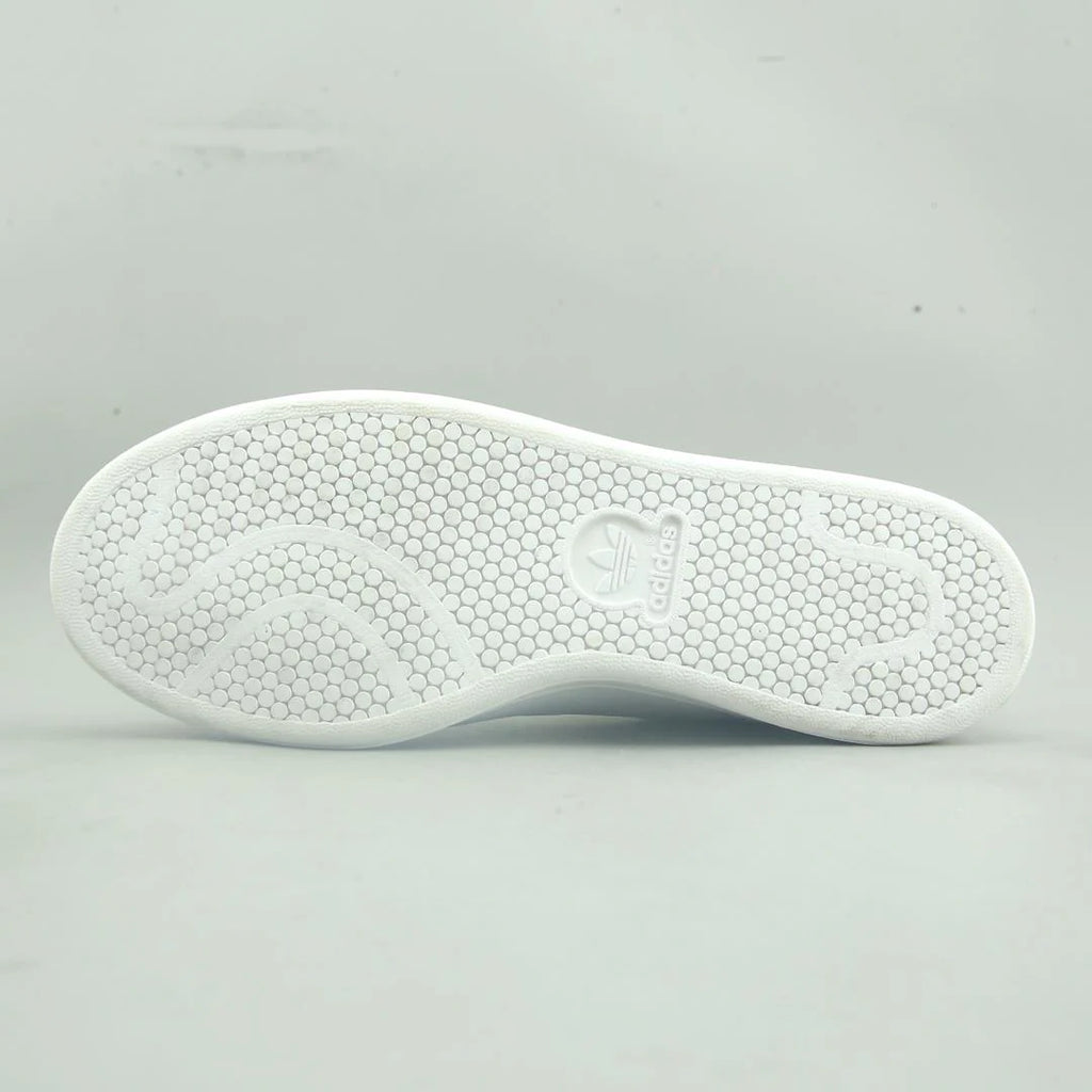 STAN SMITH