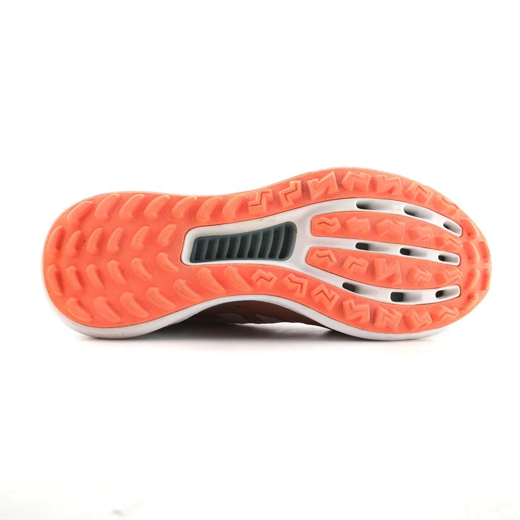 SUMMERVENT SPIKELESS
