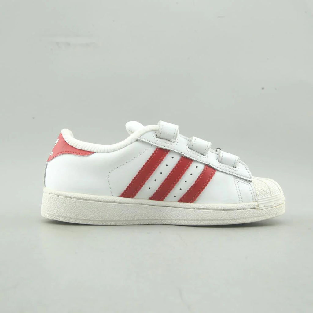SUPERSTAR