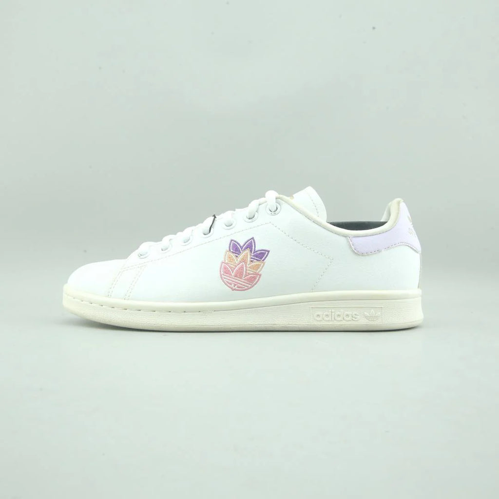 STAN SMITH