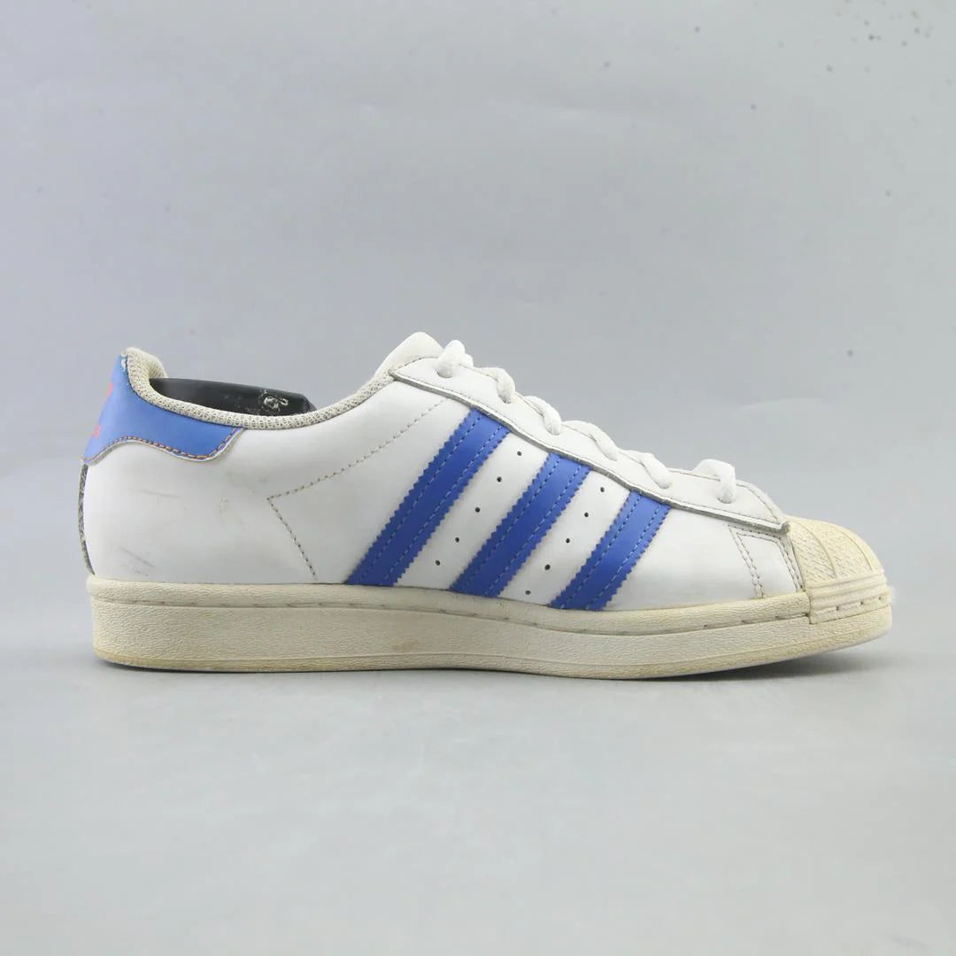 SUPERSTAR