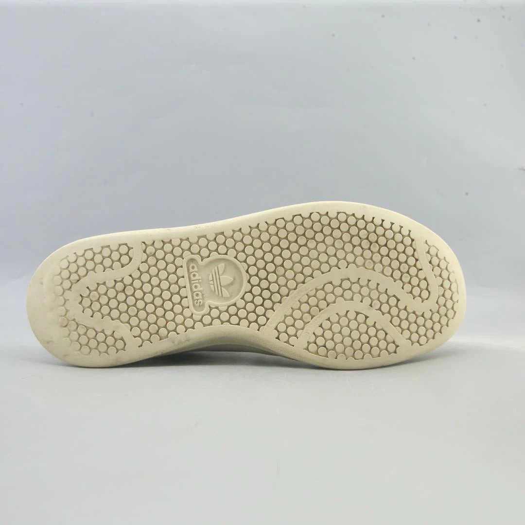 STAN SMITH