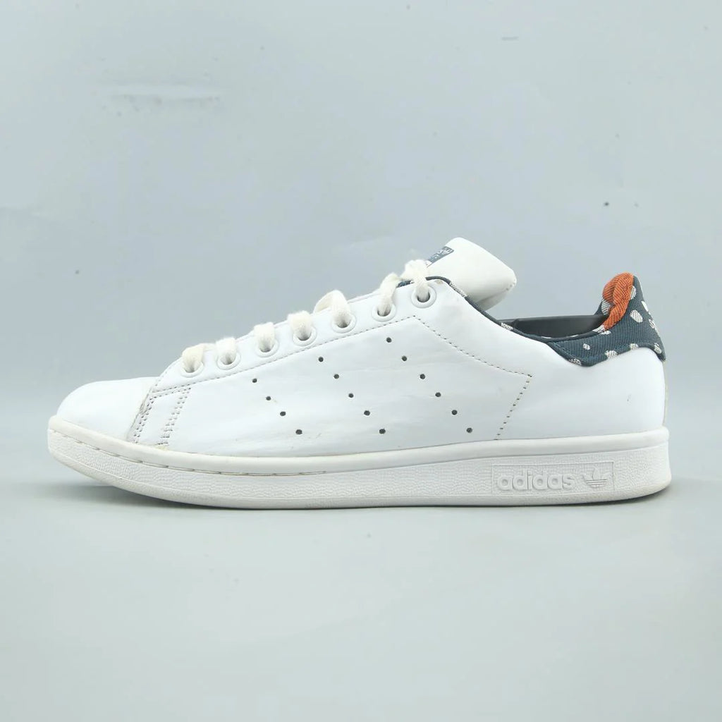 STAN SMITH