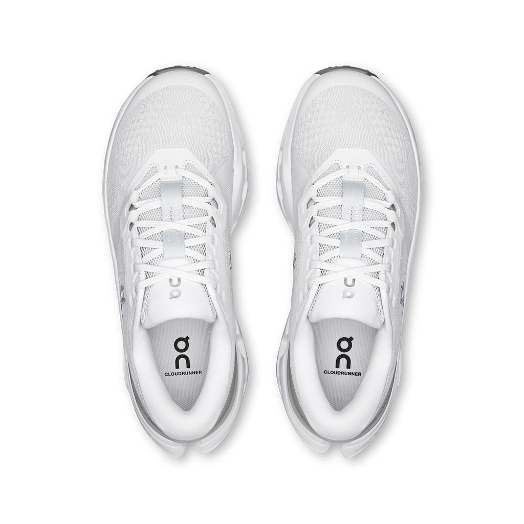 Women's Cloudrunner 3 in Frost/Glacier