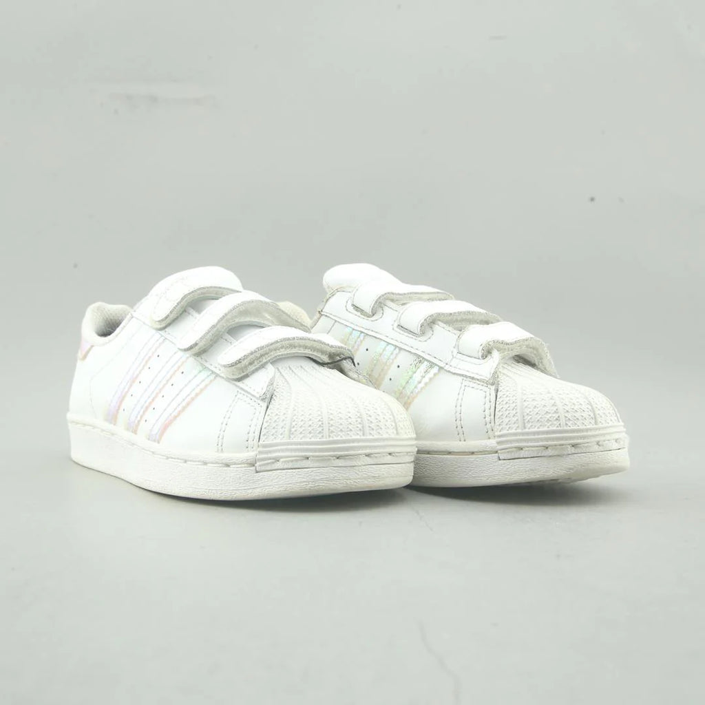 SUPERSTAR