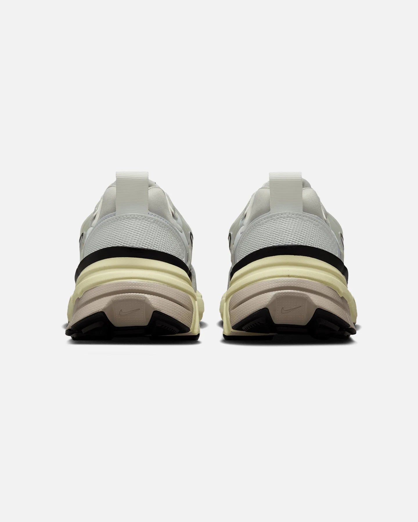 V2K Run Summit White/Metallic Silver