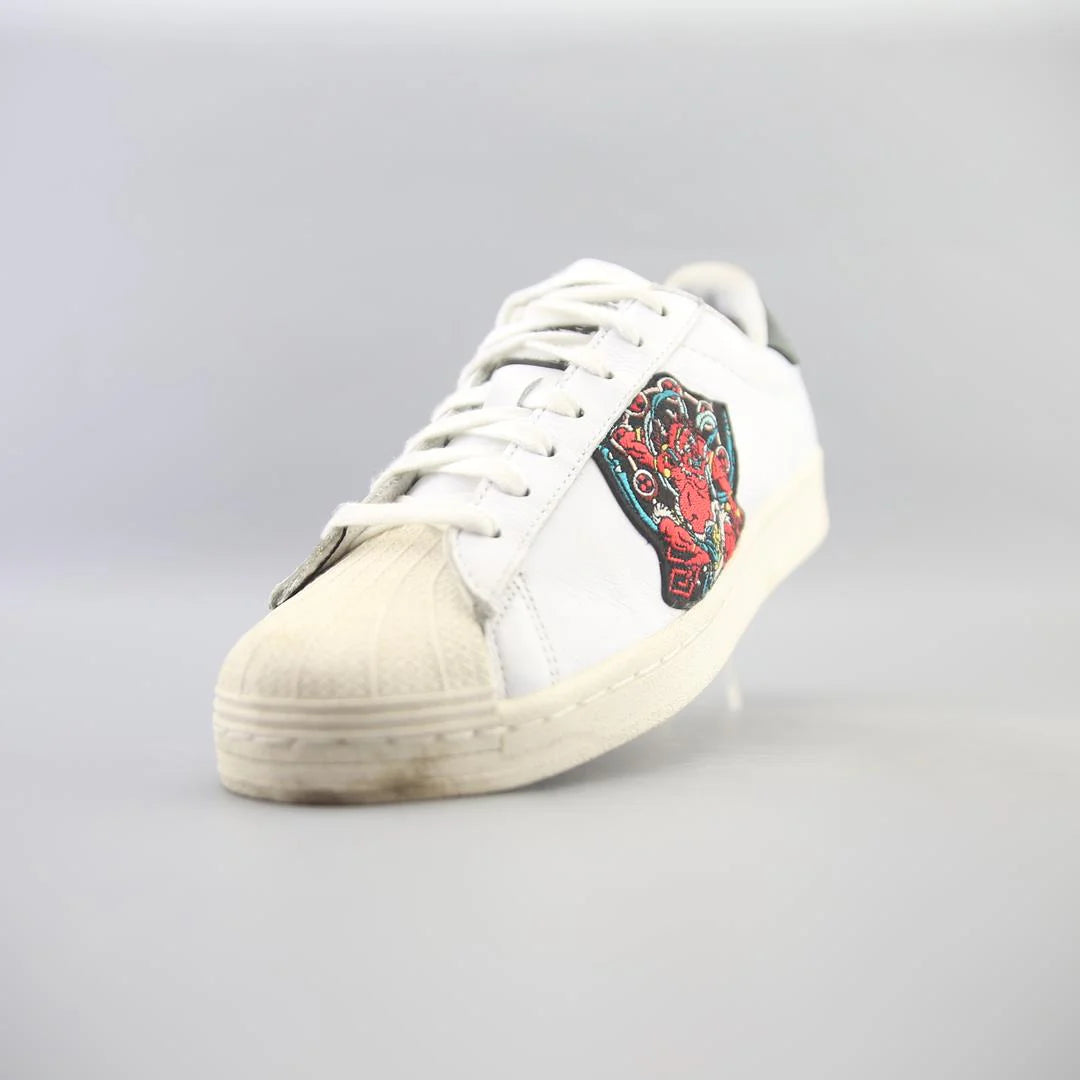 SUPERSTAR