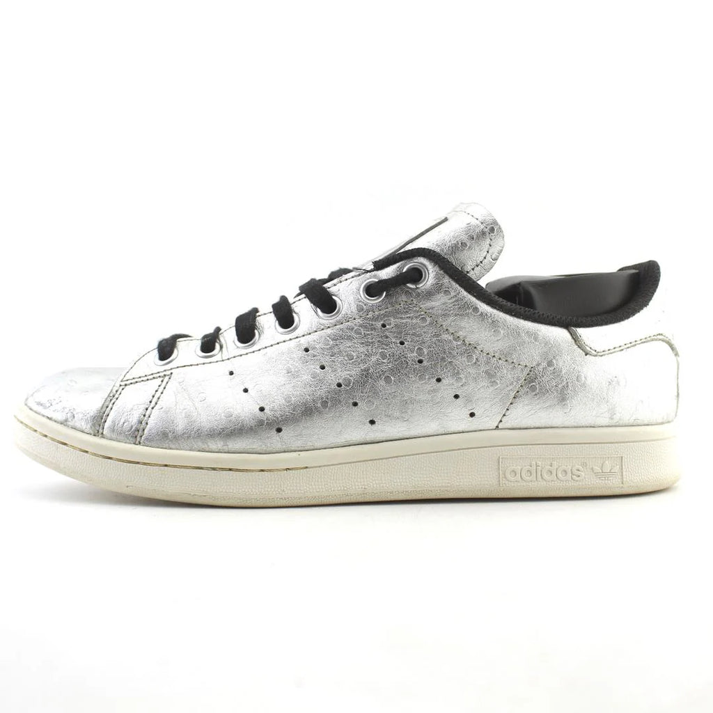 STAN SMITH