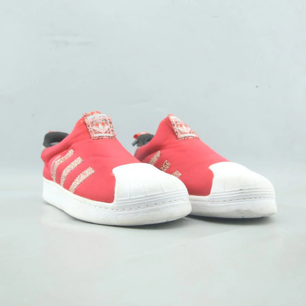 SUPERSTAR 360