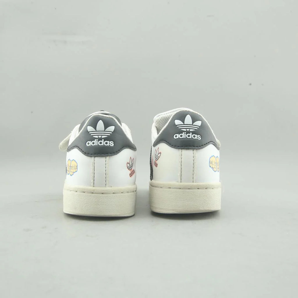 SUPERSTAR